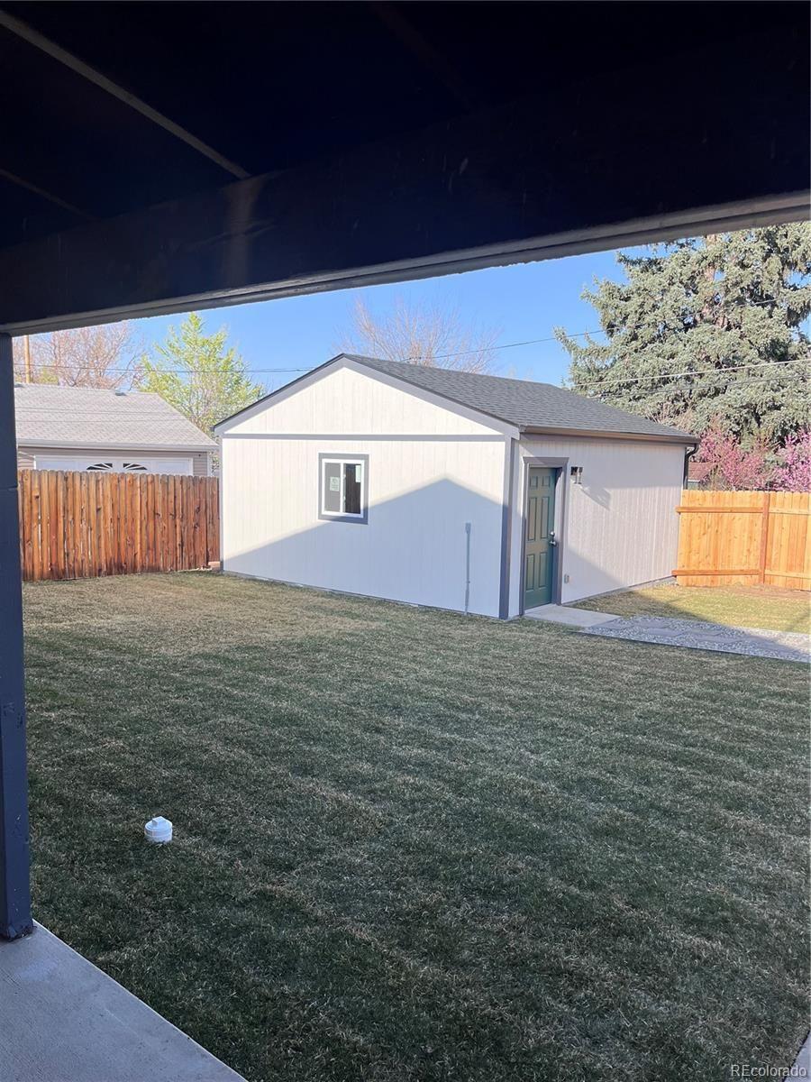 3242 N Albion Street Denver, CO 80207