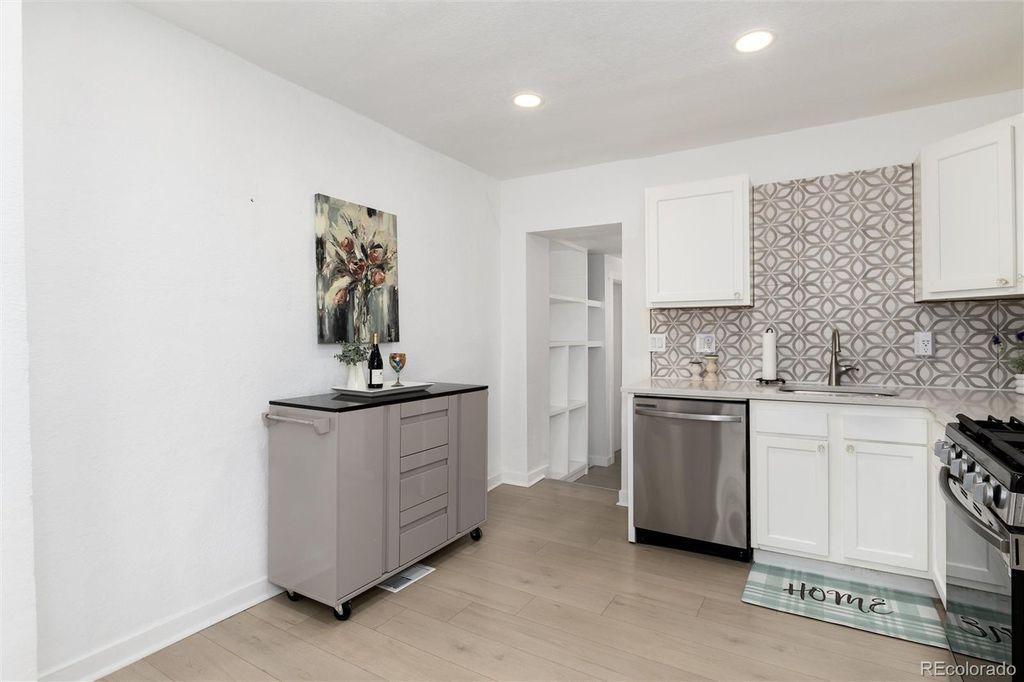6005 E Iowa Avenue Denver, CO 80224