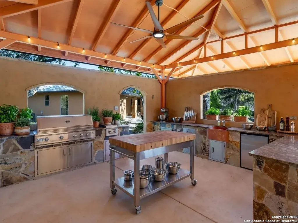 130 Mallard Boerne, TX 78006