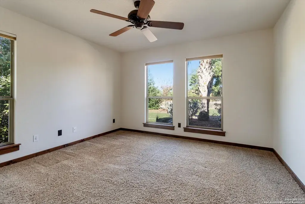 130 Mallard Boerne, TX 78006