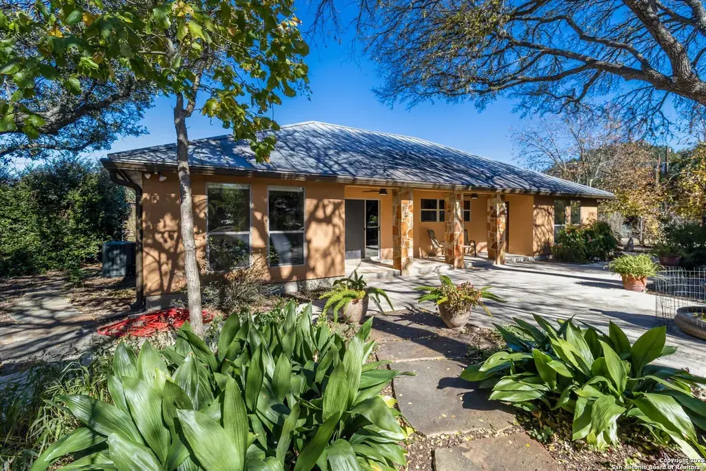 130 Mallard Boerne, TX 78006