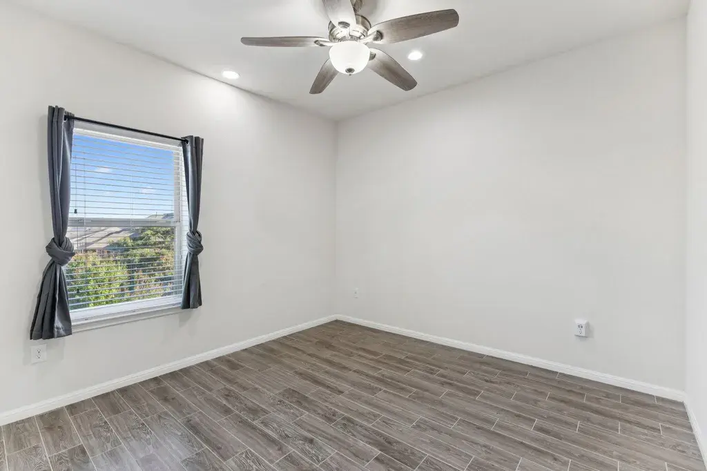 7808 Glover Dr Austin, TX 78744