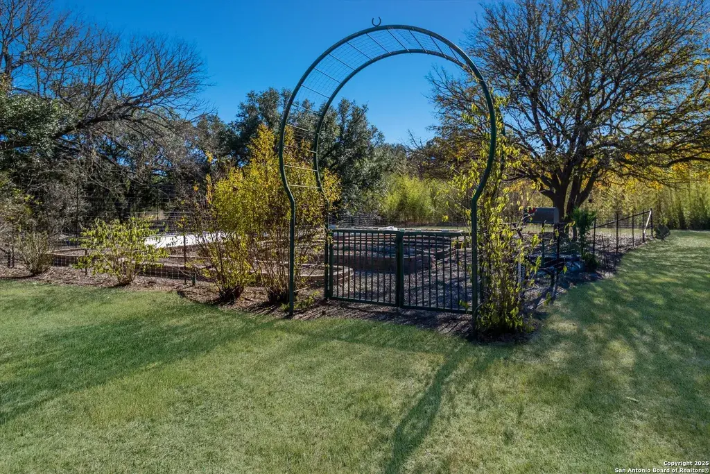 130 Mallard Boerne, TX 78006