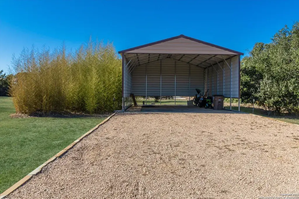 130 Mallard Boerne, TX 78006