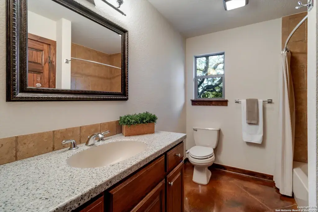 130 Mallard Boerne, TX 78006