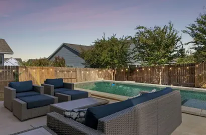 7808 Glover Dr Austin, TX 78744