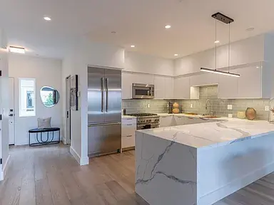 457 Wave St #1 Monterey, CA 93940