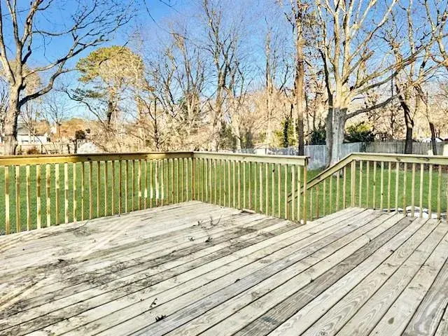 119 Noble Street Brentwood, NY 11717