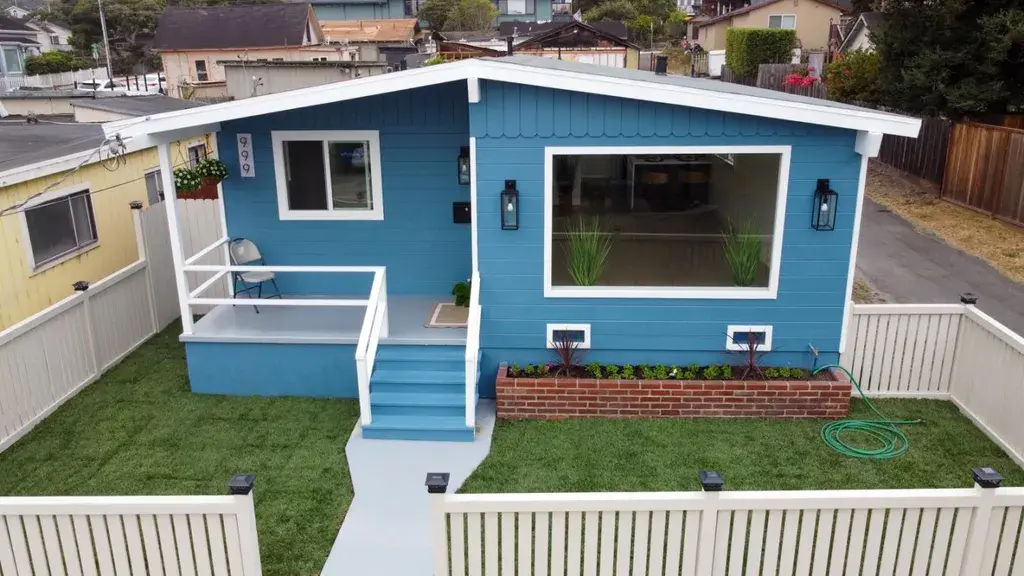 999 Belden St Monterey, CA 93940