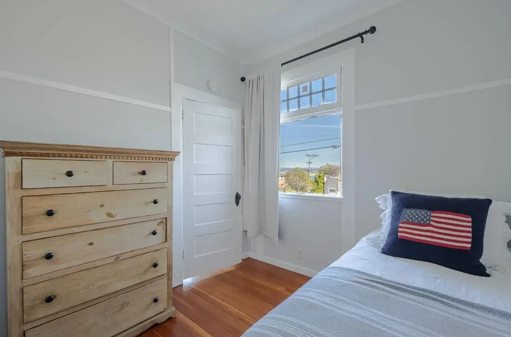 901 W Franklin St Monterey, CA 93940