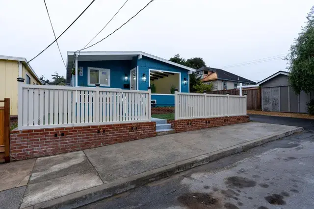 999 Belden St Monterey, CA 93940