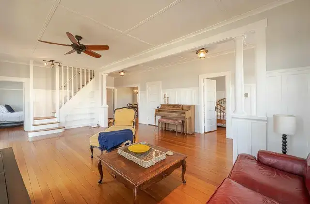 901 W Franklin St Monterey, CA 93940