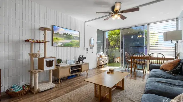 1524 Pensacola St #113 Honolulu, HI 96822