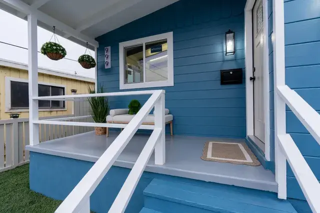 999 Belden St Monterey, CA 93940