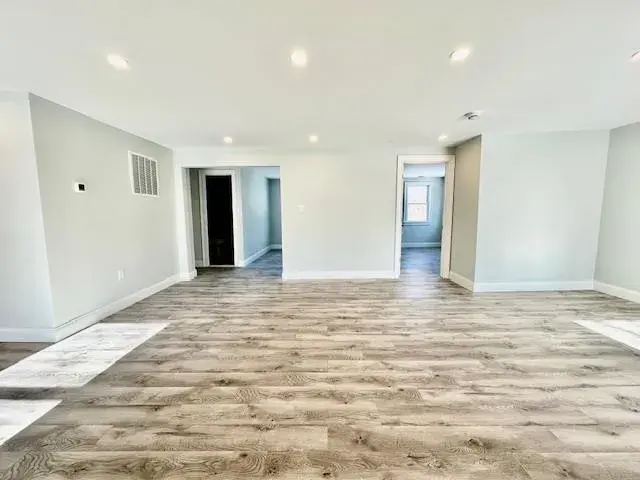 119 Noble Street Brentwood, NY 11717