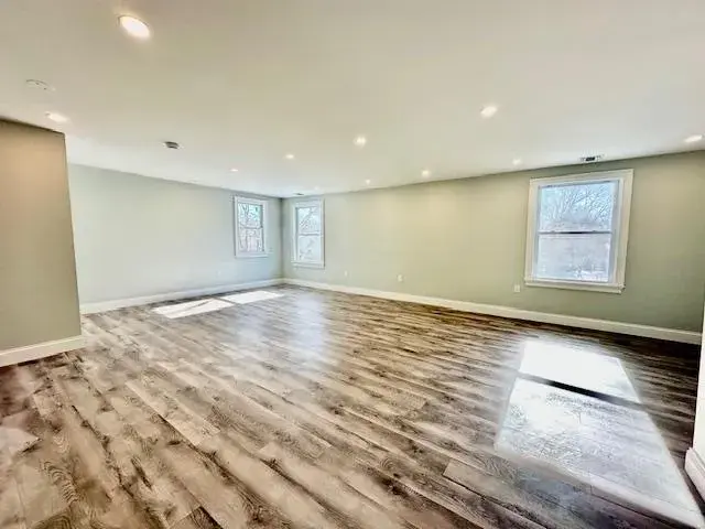 119 Noble Street Brentwood, NY 11717