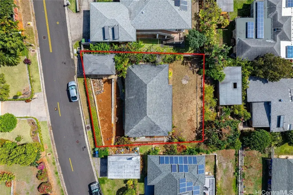 3847 Mariposa Dr Honolulu, HI 96816