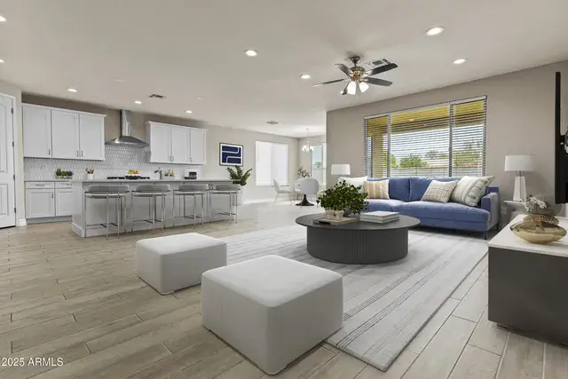 5825 N 107th Ln Phoenix, AZ 85037