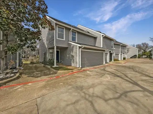 9222 Church Rd #106 Dallas, TX 75231