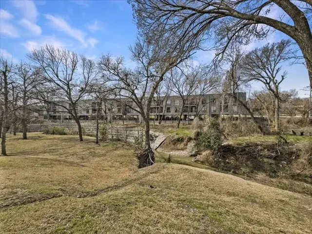 9222 Church Rd #106 Dallas, TX 75231