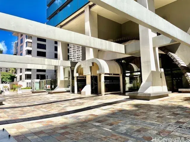 1188 Bishop St #606 Honolulu, HI 96813